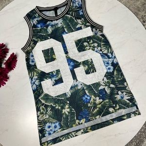 Target Art Class Men’s Hawaiian Jersey Tank Size Large